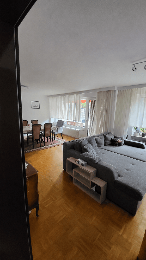 Predaj domu 178 m², pozemek 759 m², Oberasbach, Bavorsko Predaj domu 178 m², pozemek 759 m², Oberasbach, Bavorsko