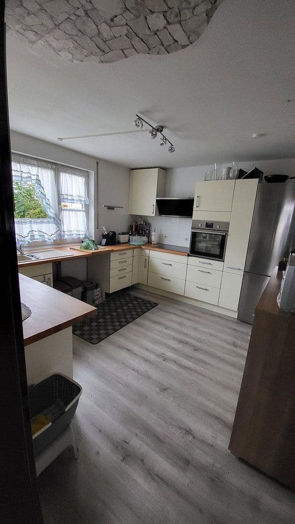 Predaj domu 178 m², pozemek 759 m², Oberasbach, Bavorsko Predaj domu 178 m², pozemek 759 m², Oberasbach, Bavorsko