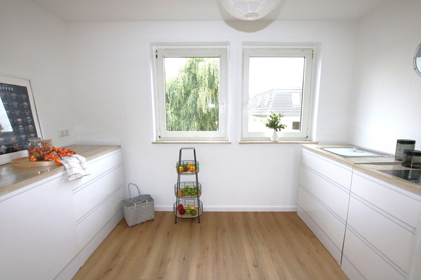 Prenájom bytu 4-izbový 90 m², Am Promenadenweg 11, Bad Nauheim, Hesensko Prenájom bytu 4-izbový 90 m², Am Promenadenweg 11, Bad Nauheim, Hesensko