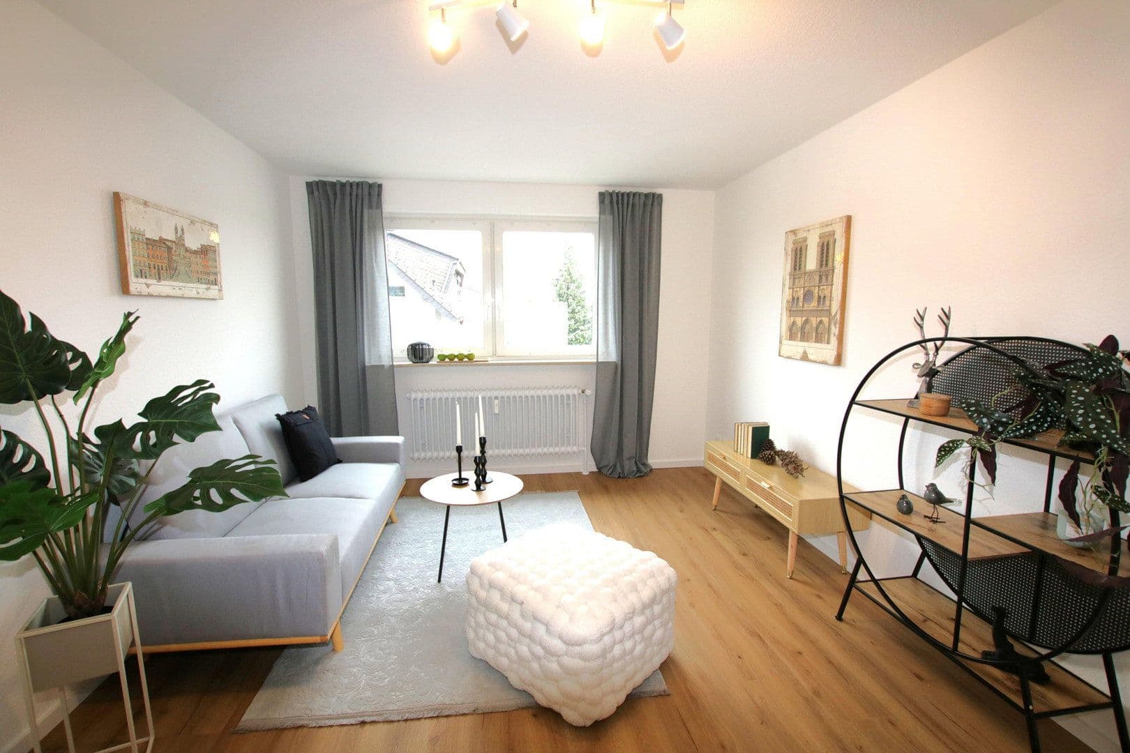 Prenájom bytu 4-izbový 90 m², Am Promenadenweg 11, Bad Nauheim, Hesensko Prenájom bytu 4-izbový 90 m², Am Promenadenweg 11, Bad Nauheim, Hesensko