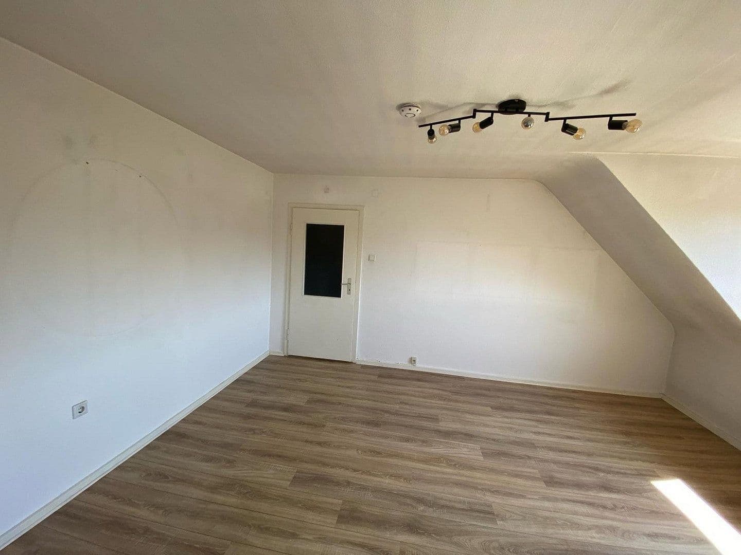 Prenájom bytu 2-izbový 41 m², Bibienastraße, Mannheim, Bádensko-Wurttembersko Prenájom bytu 2-izbový 41 m², Bibienastraße, Mannheim, Bádensko-Wurttembersko