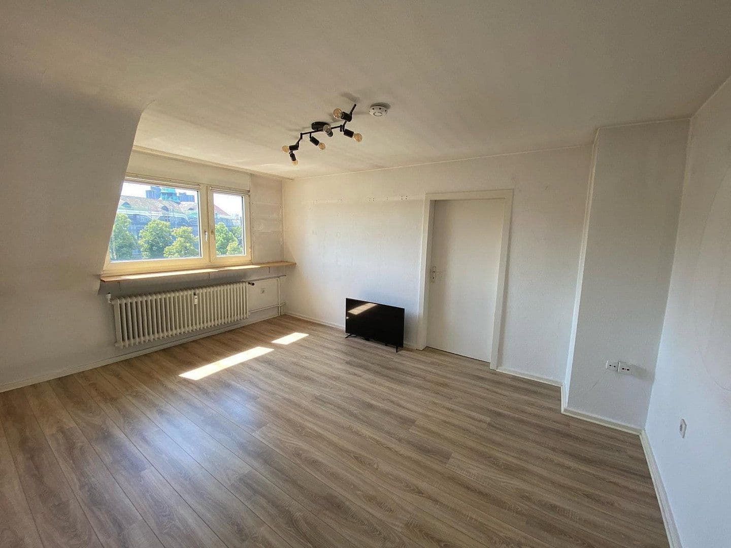 Prenájom bytu 2-izbový 41 m², Bibienastraße, Mannheim, Bádensko-Wurttembersko Prenájom bytu 2-izbový 41 m², Bibienastraße, Mannheim, Bádensko-Wurttembersko