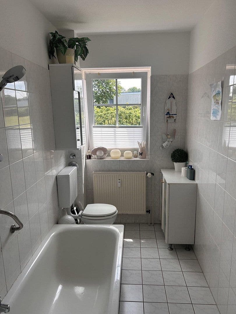 Prenájom bytu 2-izbový 55 m², Hauptstr. 25b, Lüdersdorf, Meklenbursko-Predpomoransko Prenájom bytu 2-izbový 55 m², Hauptstr. 25b, Lüdersdorf, Meklenbursko-Predpomoransko