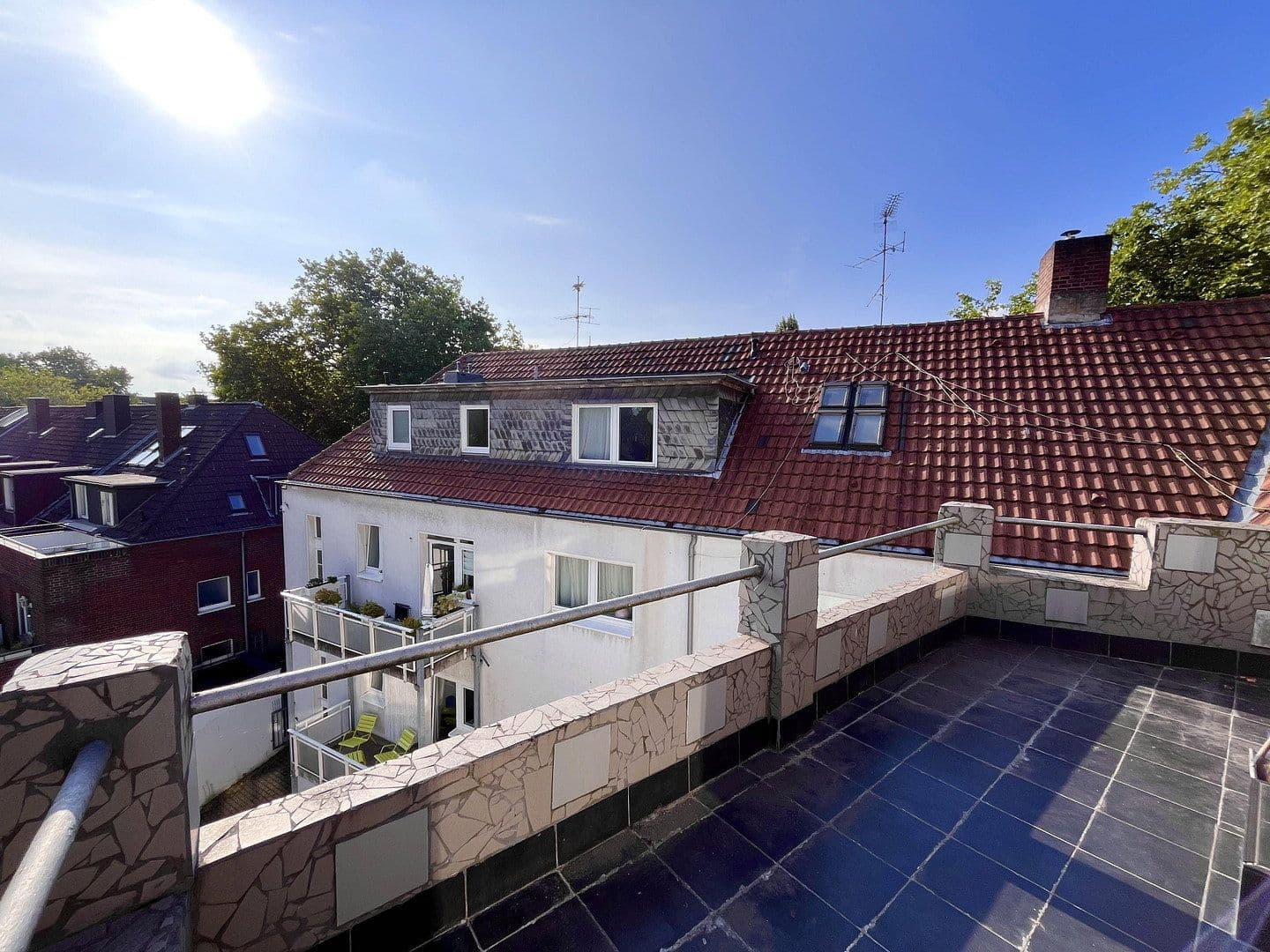 Prenájom bytu 3-izbový 165 m², Moselstraße 9, Duisburg, Severné Porýnie - Westfálsko Prenájom bytu 3-izbový 165 m², Moselstraße 9, Duisburg, Severné Porýnie - Westfálsko