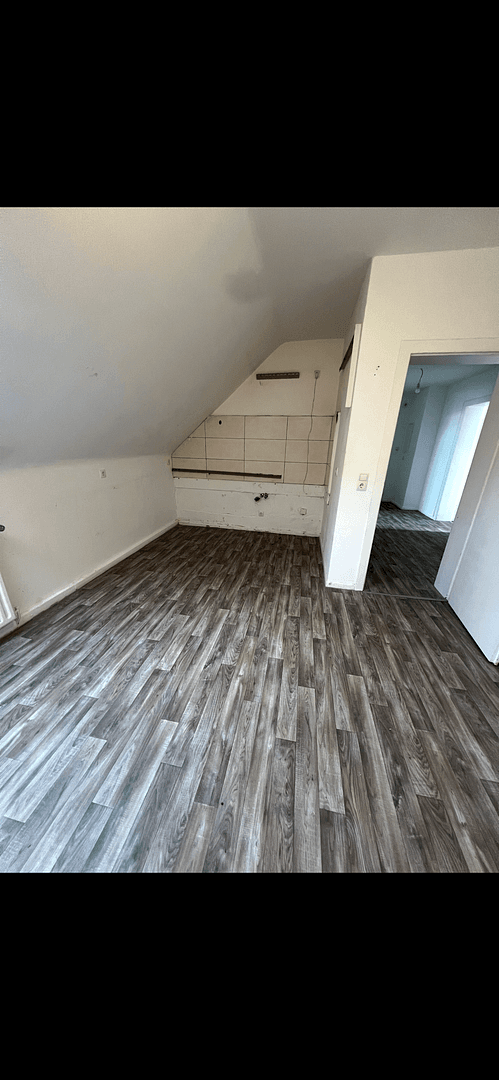 Prenájom bytu 2-izbový 70 m², Hochstr. 108, Hagen, Severné Porýnie - Westfálsko Prenájom bytu 2-izbový 70 m², Hochstr. 108, Hagen, Severné Porýnie - Westfálsko