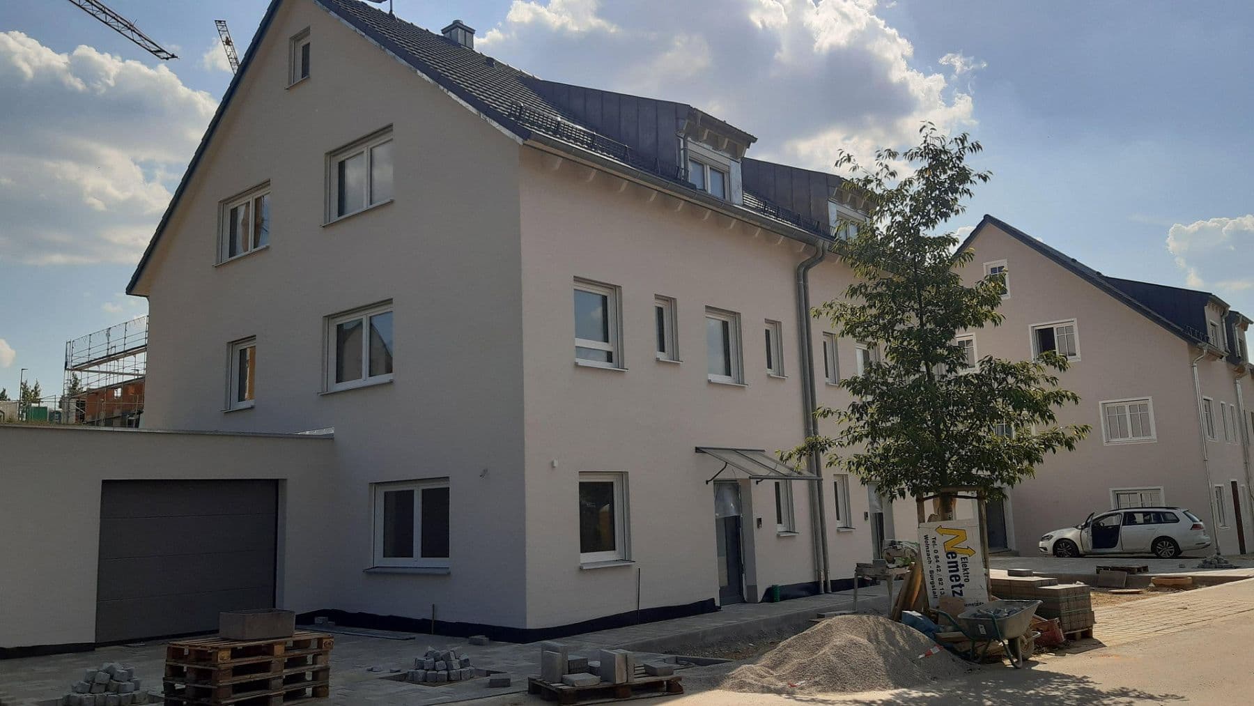Prenájom domu 170 m², pozemek 330 m², Rohrbach/Ilm, Bavorsko Prenájom domu 170 m², pozemek 330 m², Rohrbach/Ilm, Bavorsko
