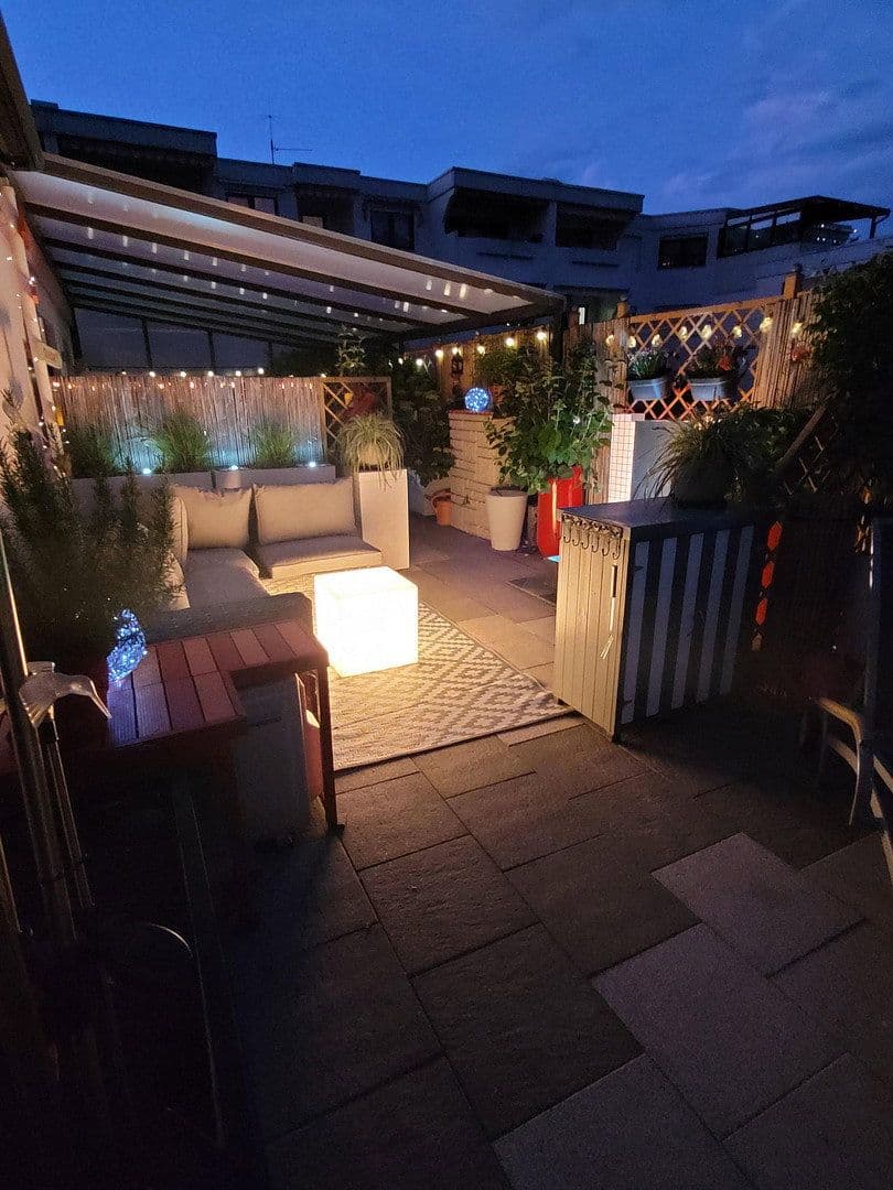 Predaj bytu 3-izbový 113 m², Mannheim, Bádensko-Wurttembersko Predaj bytu 3-izbový 113 m², Mannheim, Bádensko-Wurttembersko