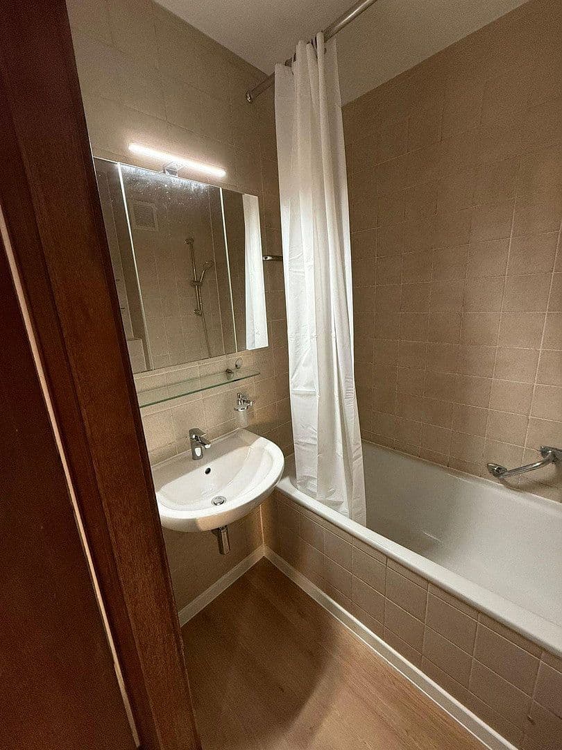 Prenájom bytu 1-izbový 23 m², Erlangen, Bavorsko Prenájom bytu 1-izbový 23 m², Erlangen, Bavorsko