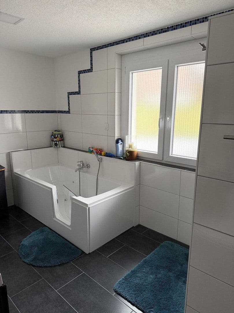 Predaj domu 158 m², pozemek 711 m², Starzach, Bádensko-Wurttembersko Predaj domu 158 m², pozemek 711 m², Starzach, Bádensko-Wurttembersko