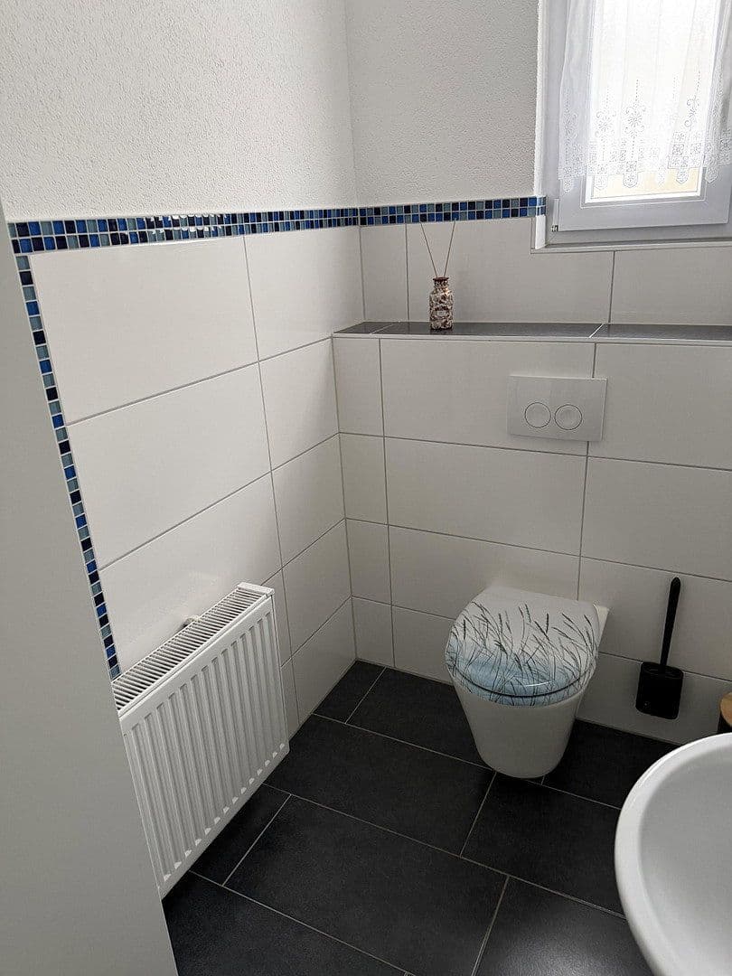 Predaj domu 158 m², pozemek 711 m², Starzach, Bádensko-Wurttembersko Predaj domu 158 m², pozemek 711 m², Starzach, Bádensko-Wurttembersko