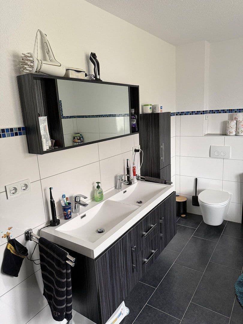 Predaj domu 158 m², pozemek 711 m², Starzach, Bádensko-Wurttembersko Predaj domu 158 m², pozemek 711 m², Starzach, Bádensko-Wurttembersko
