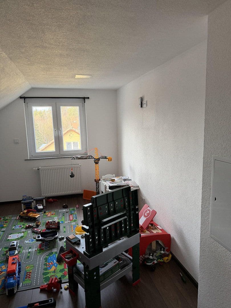 Predaj domu 158 m², pozemek 711 m², Starzach, Bádensko-Wurttembersko Predaj domu 158 m², pozemek 711 m², Starzach, Bádensko-Wurttembersko
