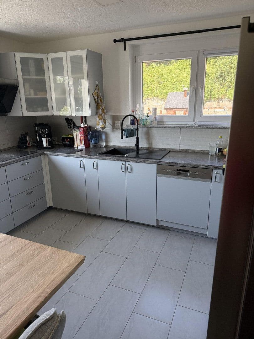 Predaj domu 158 m², pozemek 711 m², Starzach, Bádensko-Wurttembersko Predaj domu 158 m², pozemek 711 m², Starzach, Bádensko-Wurttembersko