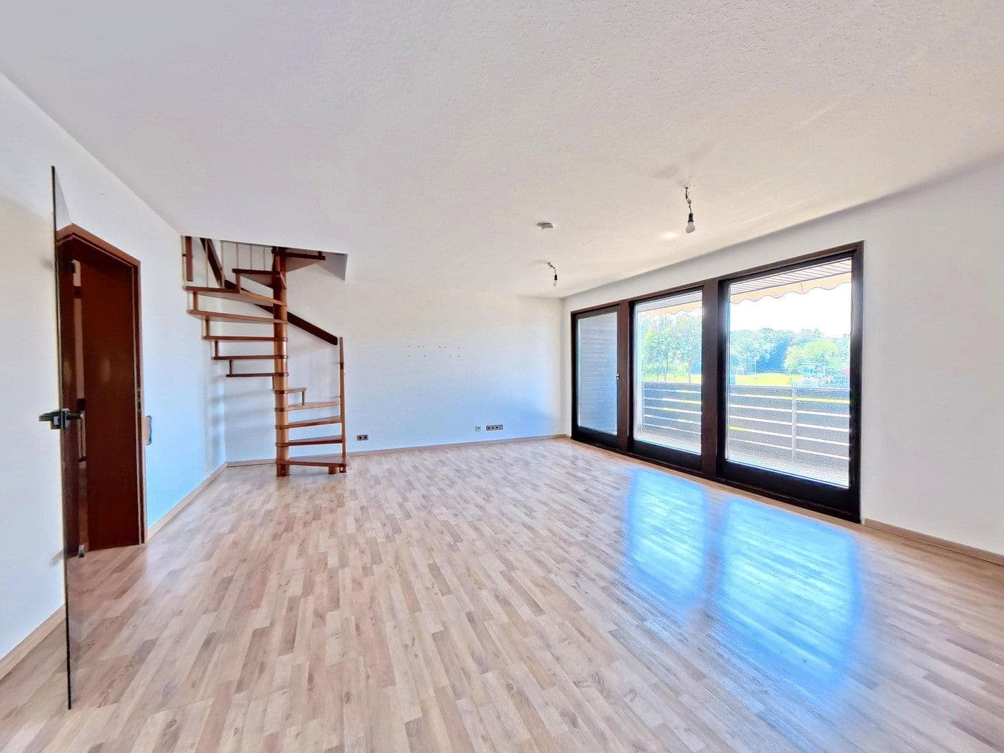 Prenájom bytu 3-izbový 88 m², Neustadt am Rübenberge, Dolné Sasko Prenájom bytu 3-izbový 88 m², Neustadt am Rübenberge, Dolné Sasko