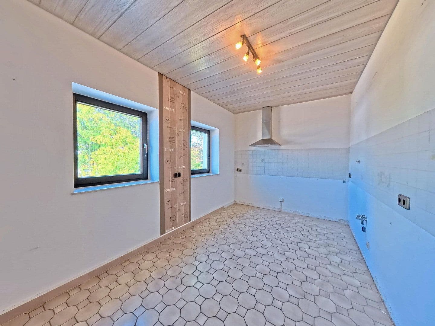 Prenájom bytu 3-izbový 88 m², Neustadt am Rübenberge, Dolné Sasko Prenájom bytu 3-izbový 88 m², Neustadt am Rübenberge, Dolné Sasko