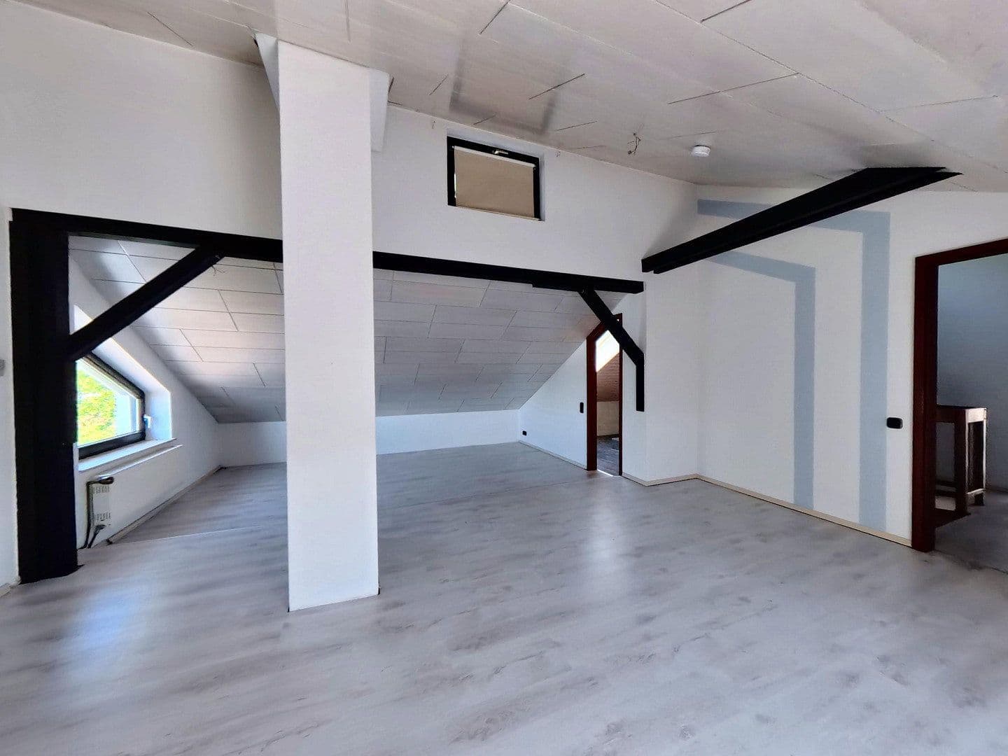 Prenájom bytu 3-izbový 88 m², Neustadt am Rübenberge, Dolné Sasko Prenájom bytu 3-izbový 88 m², Neustadt am Rübenberge, Dolné Sasko