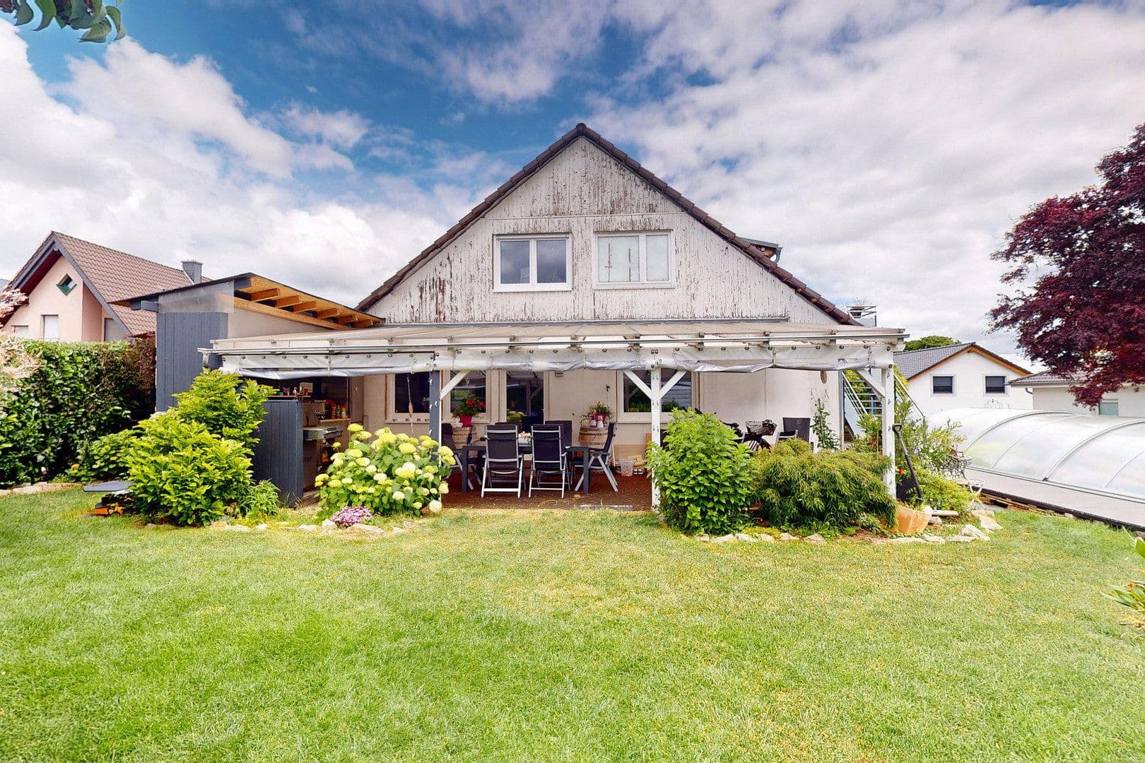Predaj domu 306 m², pozemek 850 m², Bad Kreuznach, Porýnie-Falcko Predaj domu 306 m², pozemek 850 m², Bad Kreuznach, Porýnie-Falcko