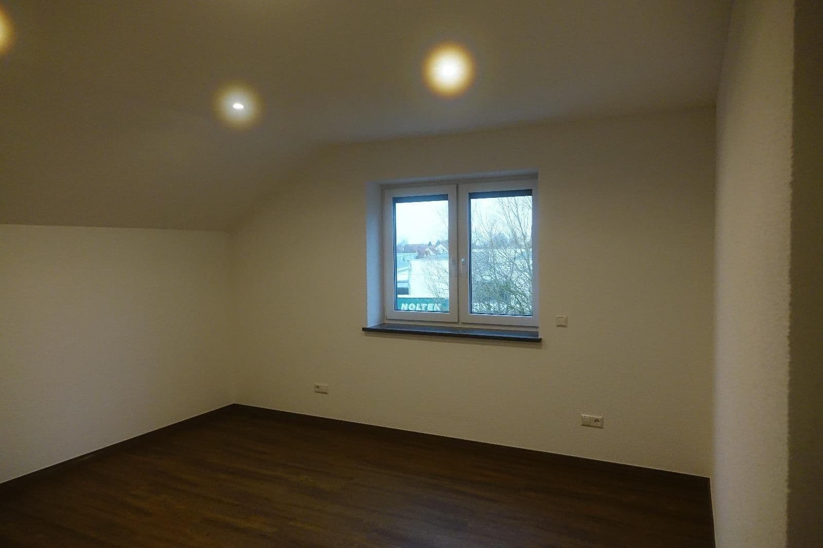 Predaj bytu 4-izbový 172 m², Bad Schönborn, Bádensko-Wurttembersko Predaj bytu 4-izbový 172 m², Bad Schönborn, Bádensko-Wurttembersko