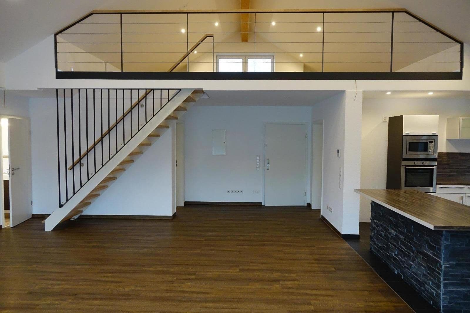 Predaj bytu 4-izbový 172 m², Bad Schönborn, Bádensko-Wurttembersko Predaj bytu 4-izbový 172 m², Bad Schönborn, Bádensko-Wurttembersko