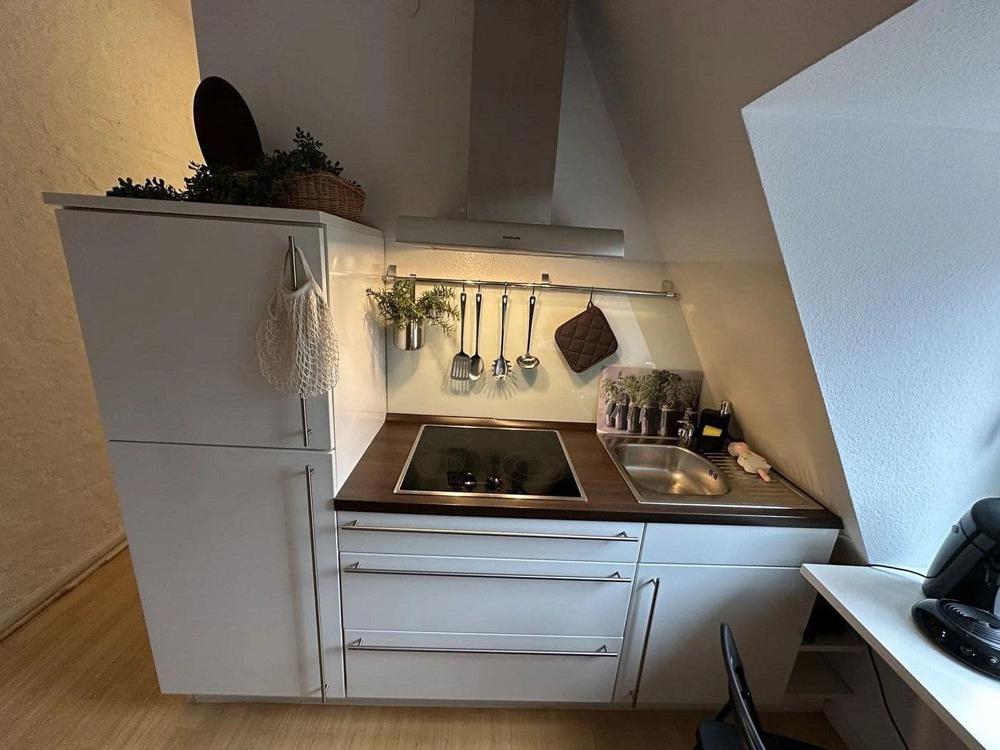 Prenájom bytu 2-izbový 58 m², Köln, Severné Porýnie - Westfálsko Prenájom bytu 2-izbový 58 m², Köln, Severné Porýnie - Westfálsko
