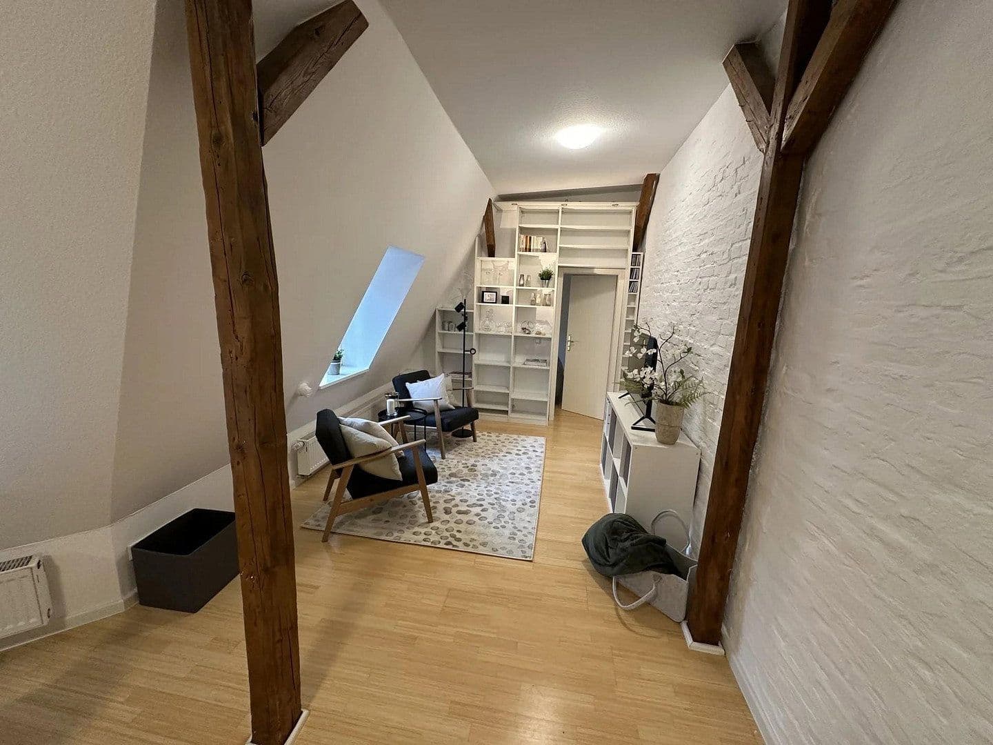 Prenájom bytu 2-izbový 58 m², Köln, Severné Porýnie - Westfálsko Prenájom bytu 2-izbový 58 m², Köln, Severné Porýnie - Westfálsko