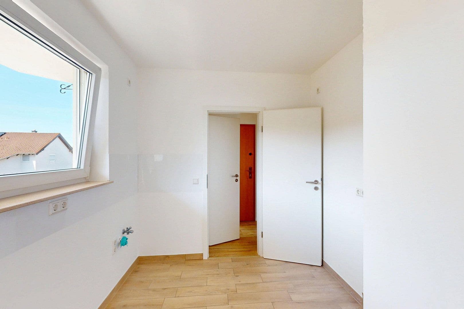Prenájom bytu 3-izbový 82 m², Heinrich-Heine-Str. 25, Lohmar, Severné Porýnie - Westfálsko Prenájom bytu 3-izbový 82 m², Heinrich-Heine-Str. 25, Lohmar, Severné Porýnie - Westfálsko