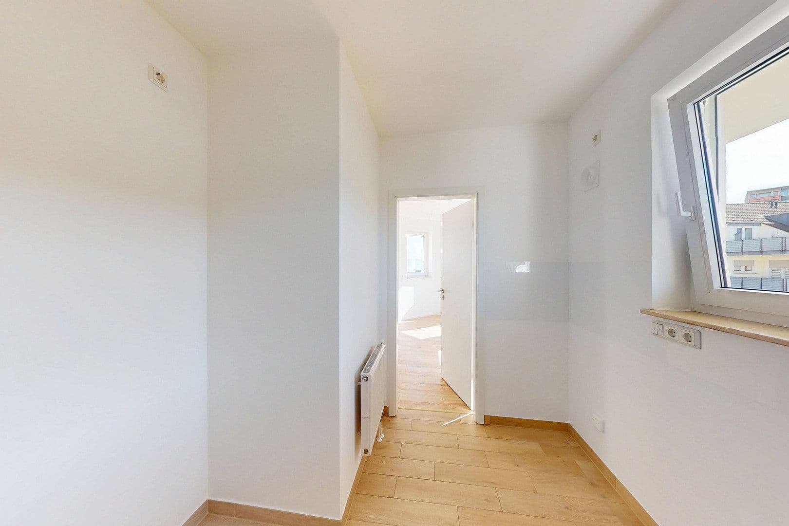 Prenájom bytu 3-izbový 82 m², Heinrich-Heine-Str. 25, Lohmar, Severné Porýnie - Westfálsko Prenájom bytu 3-izbový 82 m², Heinrich-Heine-Str. 25, Lohmar, Severné Porýnie - Westfálsko
