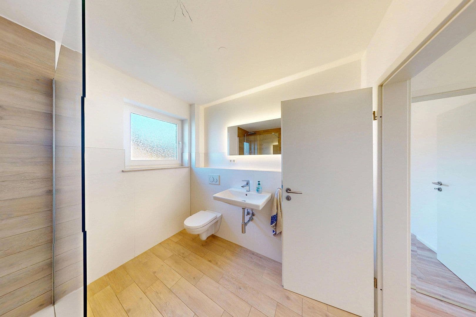 Prenájom bytu 3-izbový 82 m², Heinrich-Heine-Str. 25, Lohmar, Severné Porýnie - Westfálsko Prenájom bytu 3-izbový 82 m², Heinrich-Heine-Str. 25, Lohmar, Severné Porýnie - Westfálsko