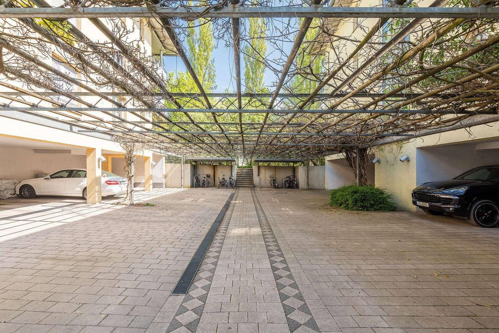 Prenájom bytu 2-izbový 75 m², Josephine-Lang-Weg 2, München, Bavorsko Prenájom bytu 2-izbový 75 m², Josephine-Lang-Weg 2, München, Bavorsko