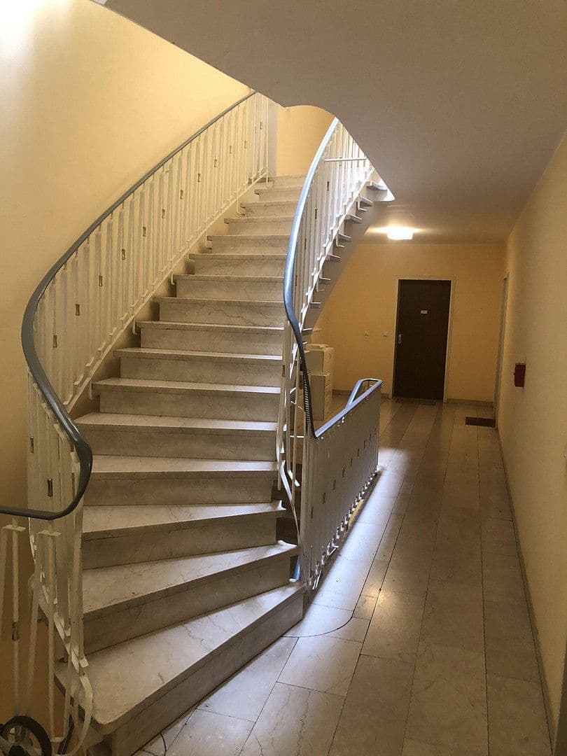 Predaj bytu 2-izbový 56 m², München, Bavorsko Predaj bytu 2-izbový 56 m², München, Bavorsko