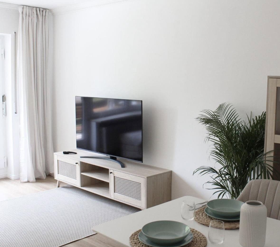 Predaj bytu 2-izbový 56 m², München, Bavorsko Predaj bytu 2-izbový 56 m², München, Bavorsko