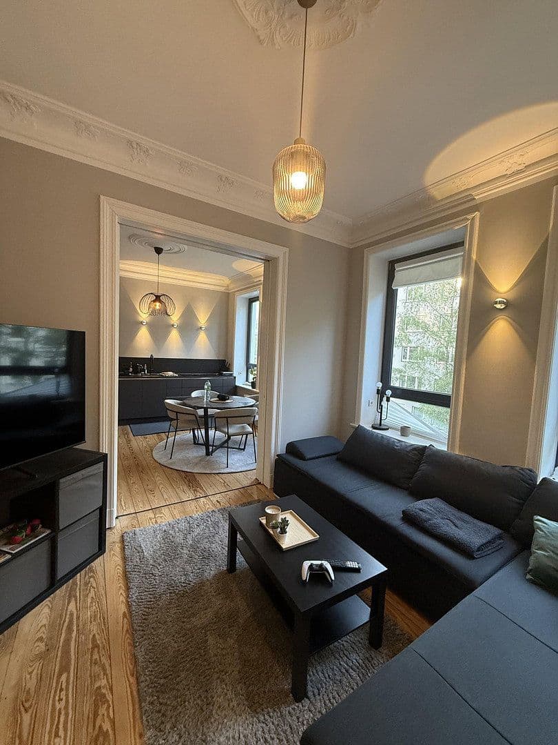 Prenájom bytu 3-izbový 80 m², Holtenauer Straße 213, Kiel, Šlezvicko-Holštajnsko Prenájom bytu 3-izbový 80 m², Holtenauer Straße 213, Kiel, Šlezvicko-Holštajnsko