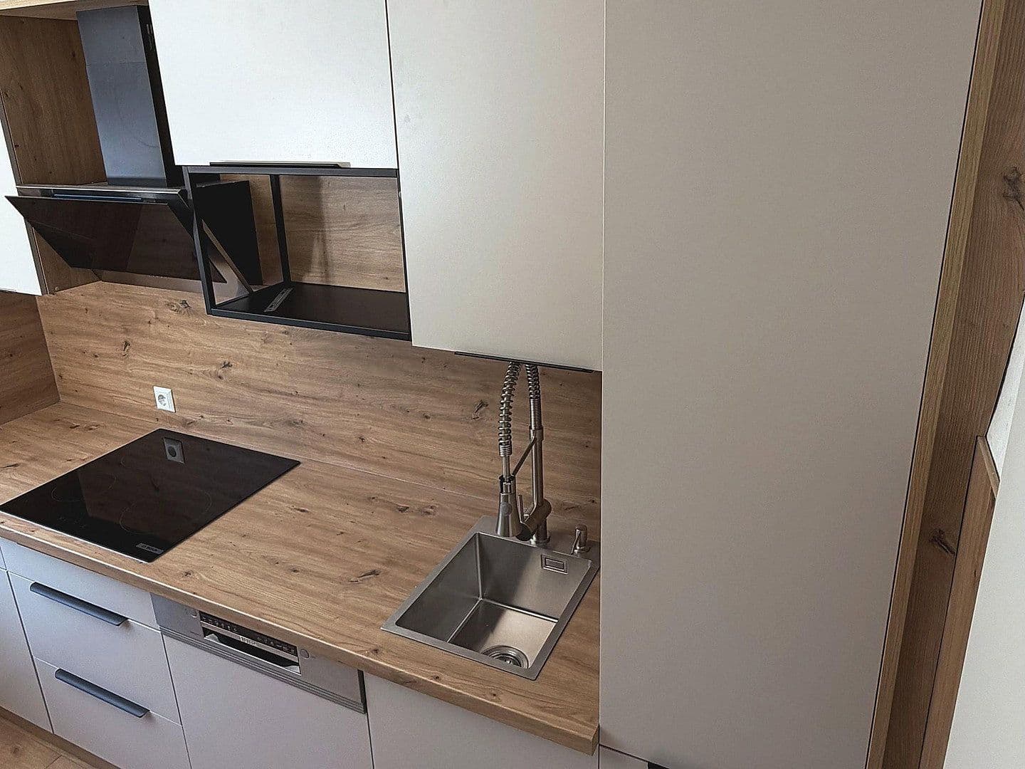 Predaj bytu 2-izbový 63 m², Schwäbisch Hall, Bádensko-Wurttembersko Predaj bytu 2-izbový 63 m², Schwäbisch Hall, Bádensko-Wurttembersko