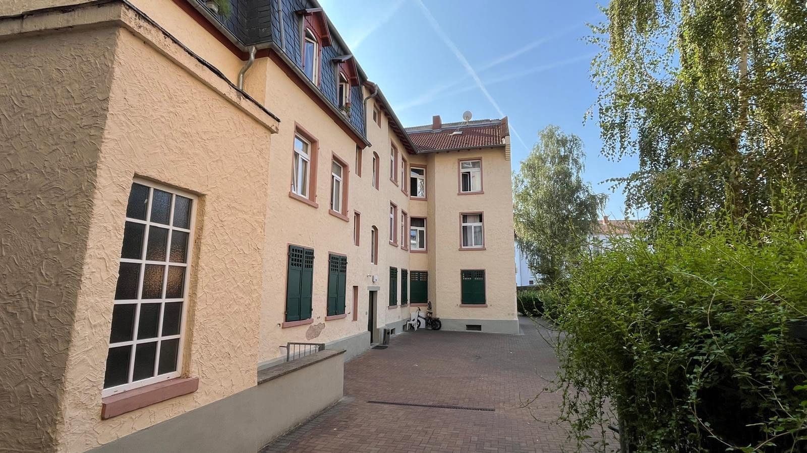 Prenájom bytu 5-izbový 100 m², Lamboystr. 16a, Hanau, Hesensko Prenájom bytu 5-izbový 100 m², Lamboystr. 16a, Hanau, Hesensko
