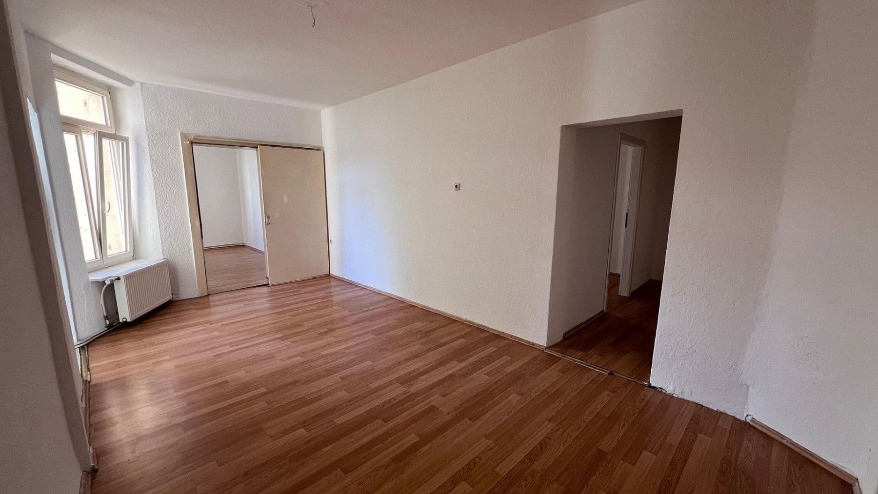 Prenájom bytu 5-izbový 100 m², Lamboystr. 16a, Hanau, Hesensko Prenájom bytu 5-izbový 100 m², Lamboystr. 16a, Hanau, Hesensko