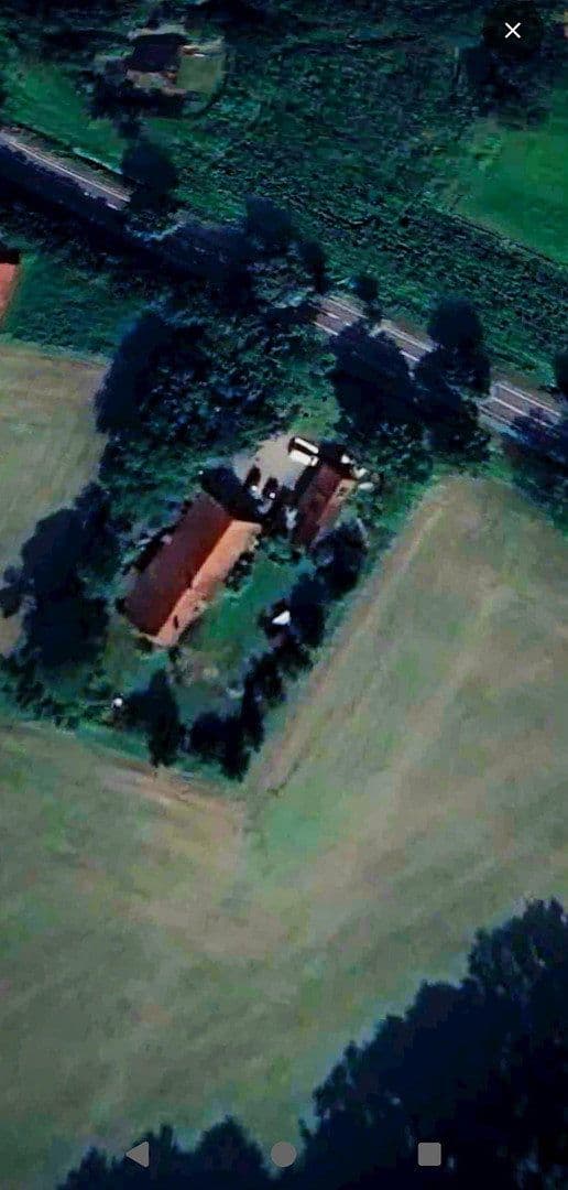 Predaj domu 230 m², pozemek 3.200 m², Hude (Oldenburg), Dolné Sasko Predaj domu 230 m², pozemek 3.200 m², Hude (Oldenburg), Dolné Sasko