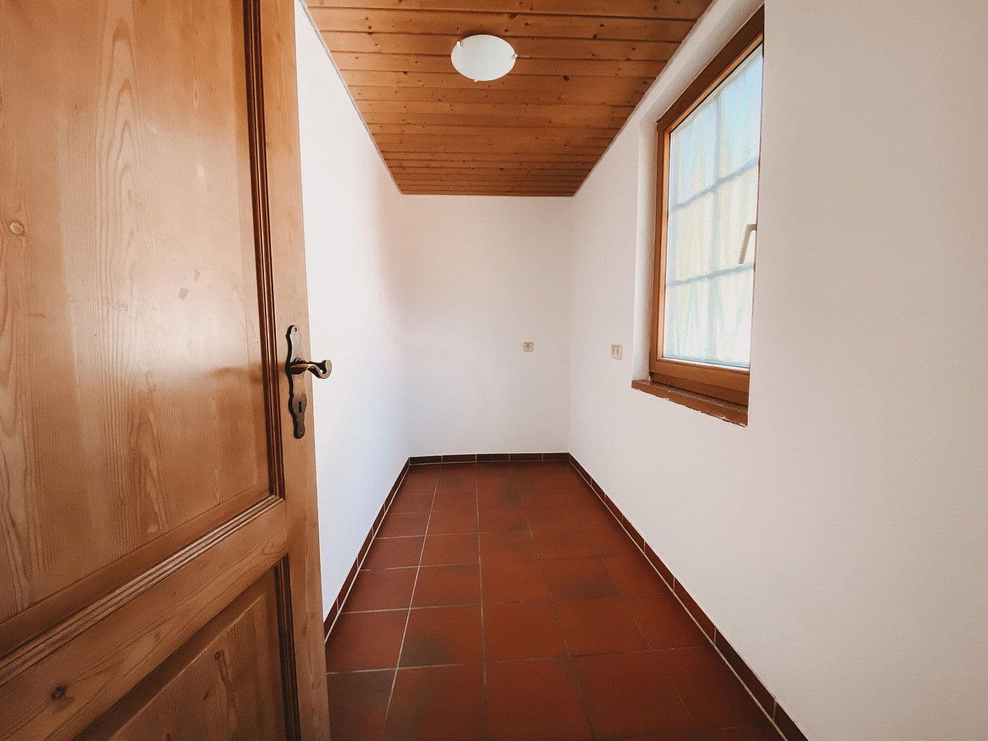 Prenájom bytu 4-izbový 142 m², Bad Liebenzell, Bádensko-Wurttembersko Prenájom bytu 4-izbový 142 m², Bad Liebenzell, Bádensko-Wurttembersko