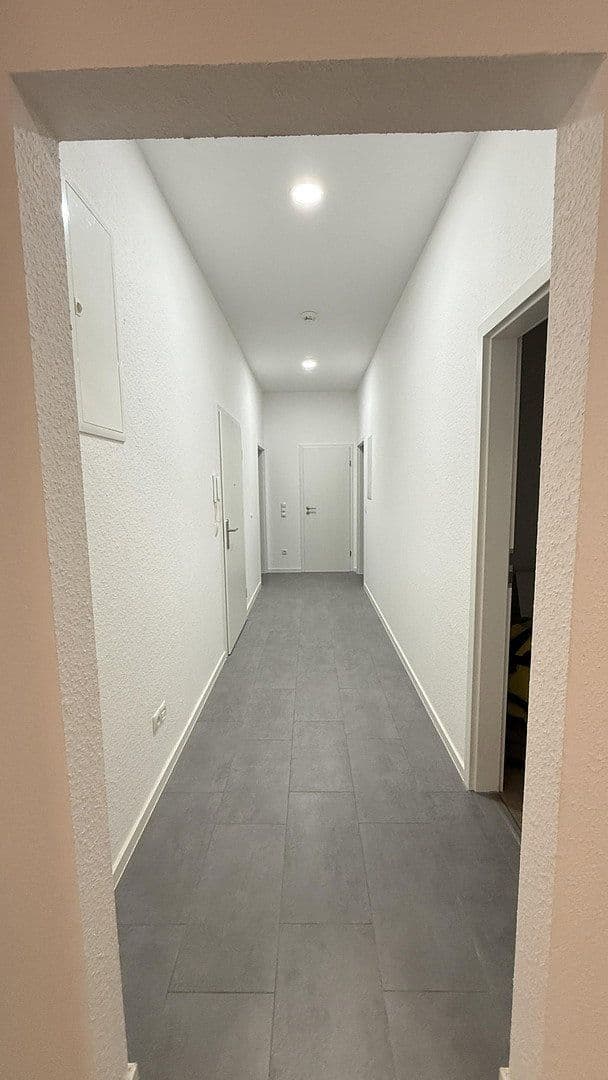 Prenájom bytu 5-izbový 117 m², Andernach, Porýnie-Falcko Prenájom bytu 5-izbový 117 m², Andernach, Porýnie-Falcko