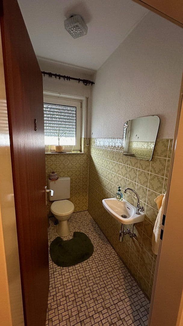 Prenájom bytu 3-izbový 102 m², Andernach, Porýnie-Falcko Prenájom bytu 3-izbový 102 m², Andernach, Porýnie-Falcko