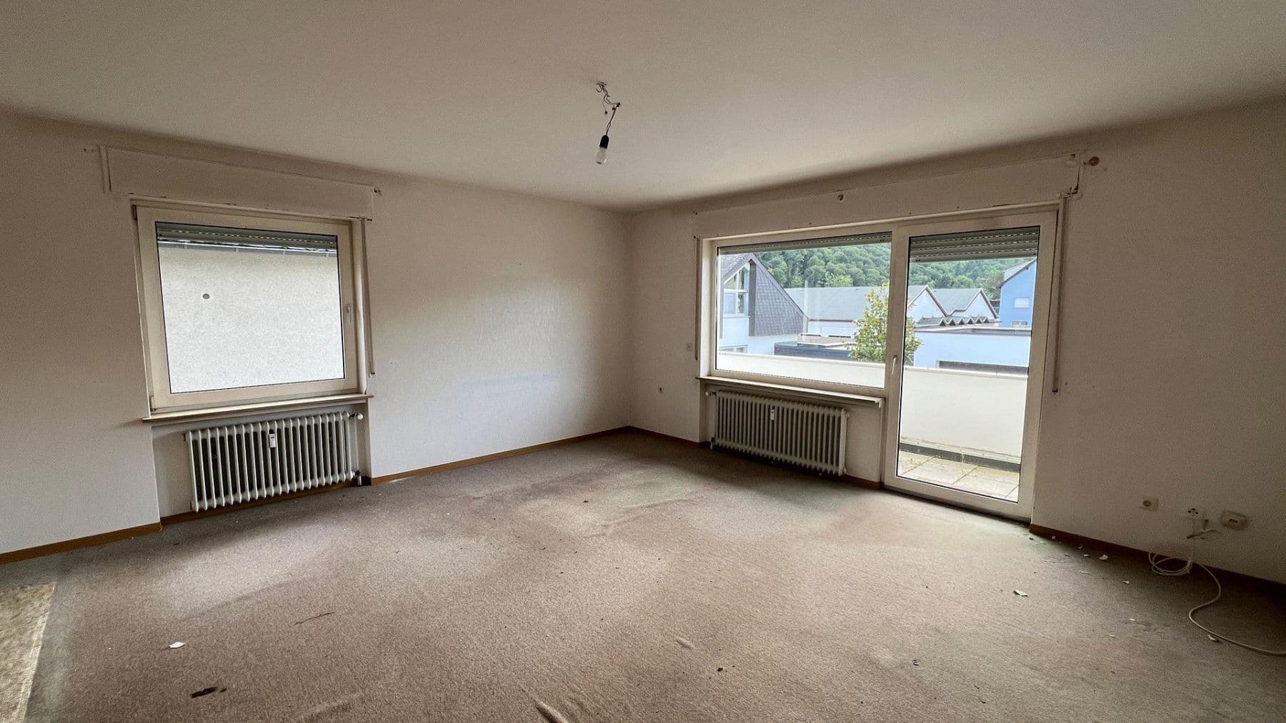 Prenájom bytu 3-izbový 102 m², Andernach, Porýnie-Falcko Prenájom bytu 3-izbový 102 m², Andernach, Porýnie-Falcko