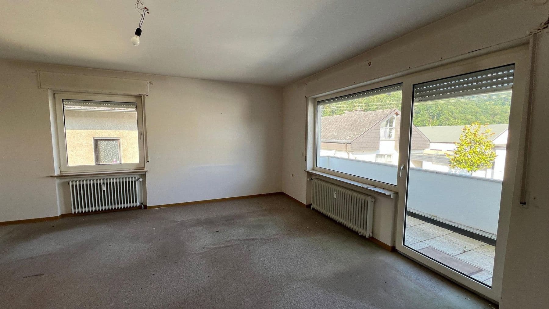 Prenájom bytu 3-izbový 102 m², Andernach, Porýnie-Falcko Prenájom bytu 3-izbový 102 m², Andernach, Porýnie-Falcko