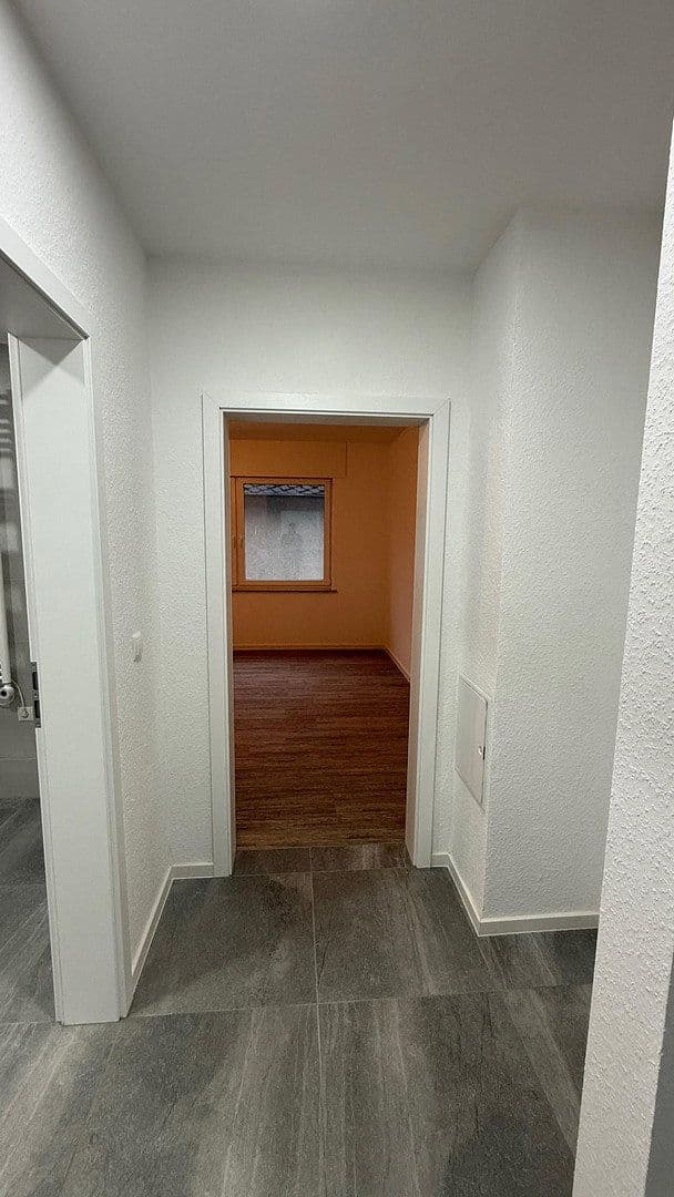 Prenájom bytu 3-izbový 102 m², Andernach, Porýnie-Falcko Prenájom bytu 3-izbový 102 m², Andernach, Porýnie-Falcko