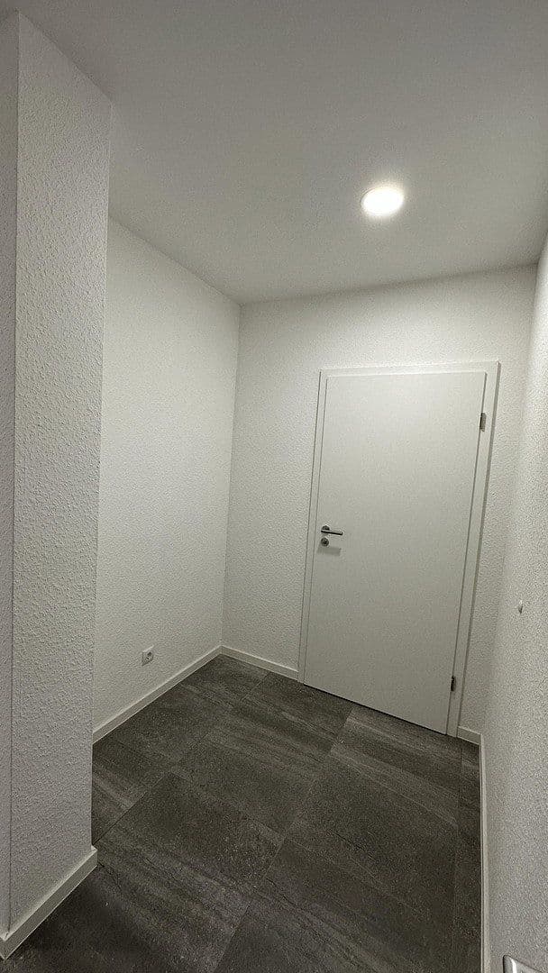 Prenájom bytu 3-izbový 102 m², Andernach, Porýnie-Falcko Prenájom bytu 3-izbový 102 m², Andernach, Porýnie-Falcko