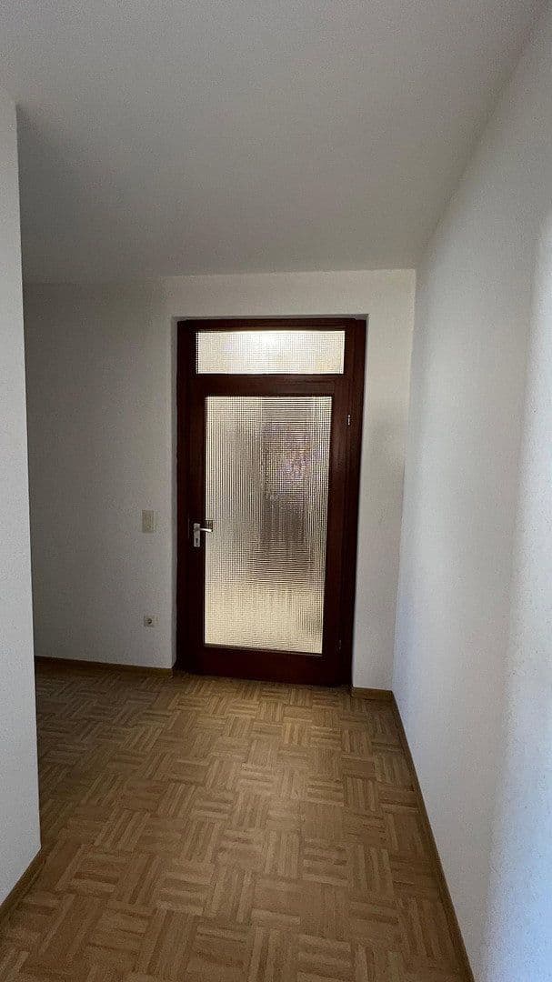 Prenájom bytu 3-izbový 102 m², Andernach, Porýnie-Falcko Prenájom bytu 3-izbový 102 m², Andernach, Porýnie-Falcko