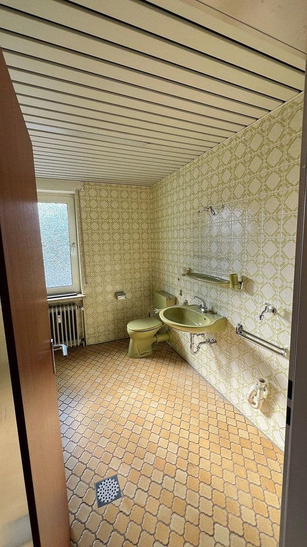 Prenájom bytu 3-izbový 102 m², Andernach, Porýnie-Falcko Prenájom bytu 3-izbový 102 m², Andernach, Porýnie-Falcko