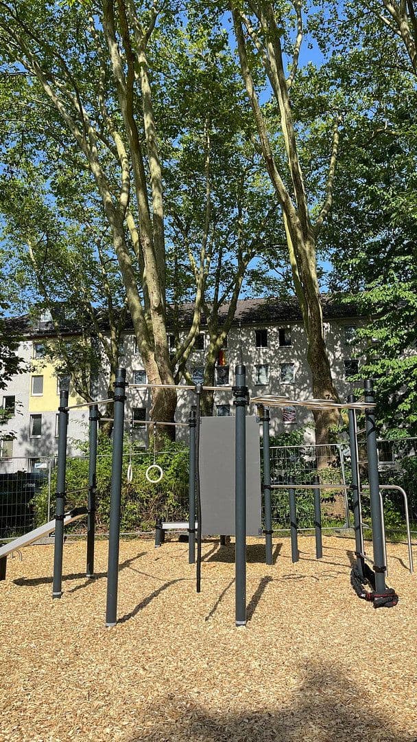 Prenájom bytu 2-izbový 56 m², Friedbergstraße 16a, Essen, Severné Porýnie - Westfálsko Prenájom bytu 2-izbový 56 m², Friedbergstraße 16a, Essen, Severné Porýnie - Westfálsko