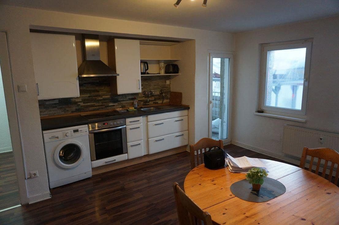 Prenájom bytu 2-izbový 56 m², Friedbergstraße 16a, Essen, Severné Porýnie - Westfálsko Prenájom bytu 2-izbový 56 m², Friedbergstraße 16a, Essen, Severné Porýnie - Westfálsko