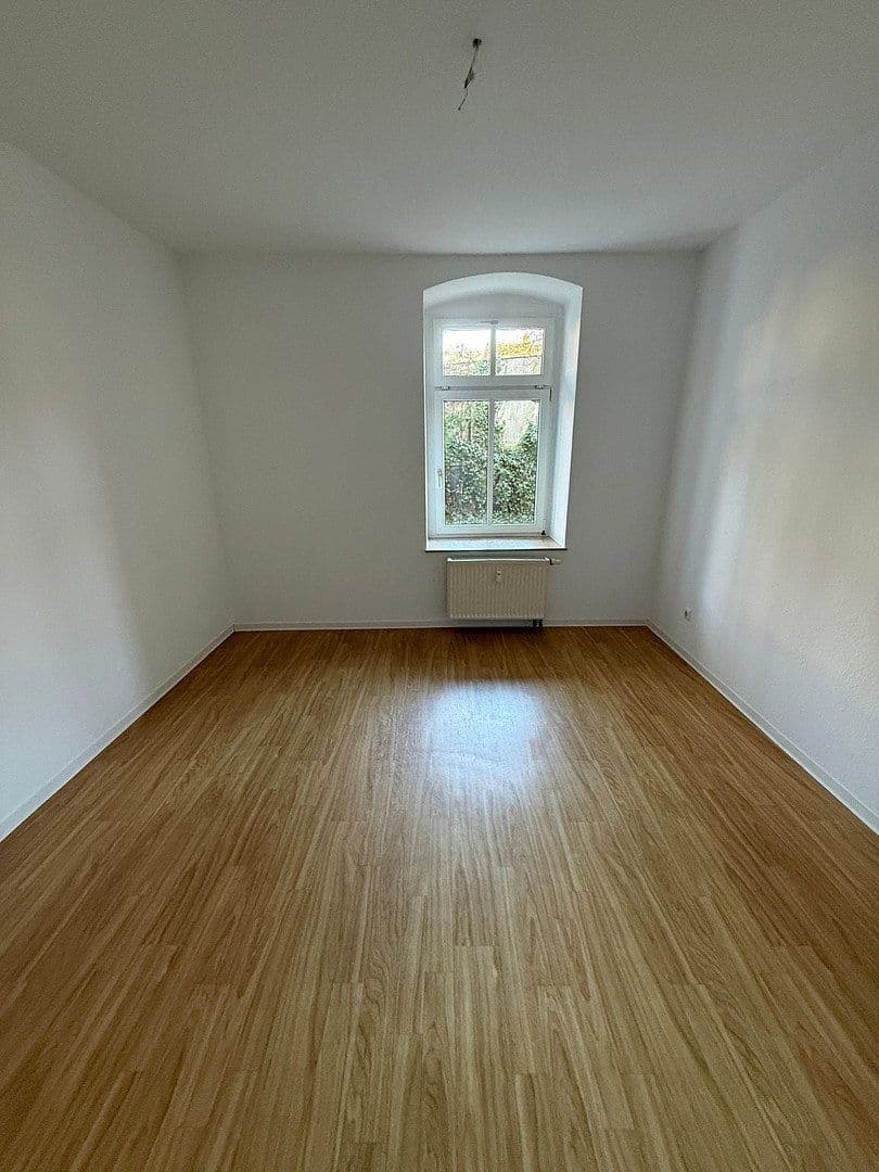 Prenájom bytu 2-izbový 62 m², Leonhardtstraße 32, Chemnitz, Sasko Prenájom bytu 2-izbový 62 m², Leonhardtstraße 32, Chemnitz, Sasko