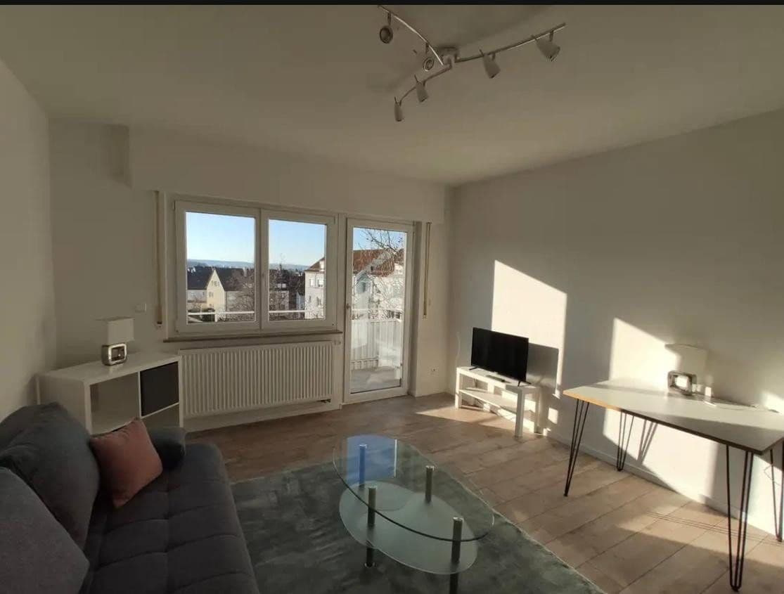 Prenájom bytu 1-izbový 32 m², Deidesheimer Straße 15, Stuttgart Weilimdorf, Bádensko-Wurttembersko Prenájom bytu 1-izbový 32 m², Deidesheimer Straße 15, Stuttgart Weilimdorf, Bádensko-Wurttembersko