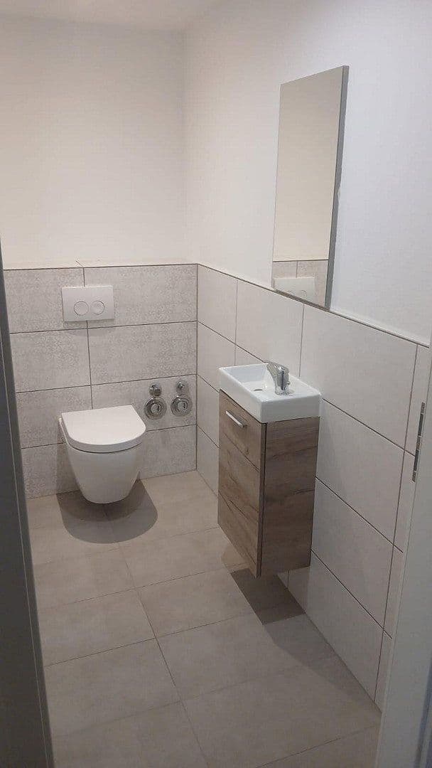 Prenájom bytu 2-izbový 100 m², Leutenbergstraße 2, Kammlach, Bavorsko Prenájom bytu 2-izbový 100 m², Leutenbergstraße 2, Kammlach, Bavorsko